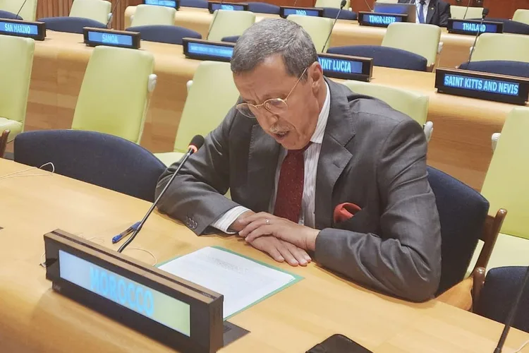 الصحراء: ندوة دولية حول الحكم الذاتي وتعزيز الاستثمارات الأجنبية المباشرة