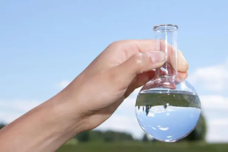 ربع سكان العالم يفتقرون إلى مياه شرب آمنة (تقرير)