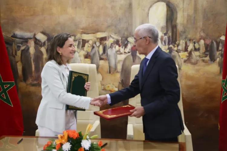 اتفاقية شراكة بين مجلس النواب والوزارة المنتدبة المكلفة بالانتقال الرقمي لتعزيز الطابع الرسمي للأمازيغية