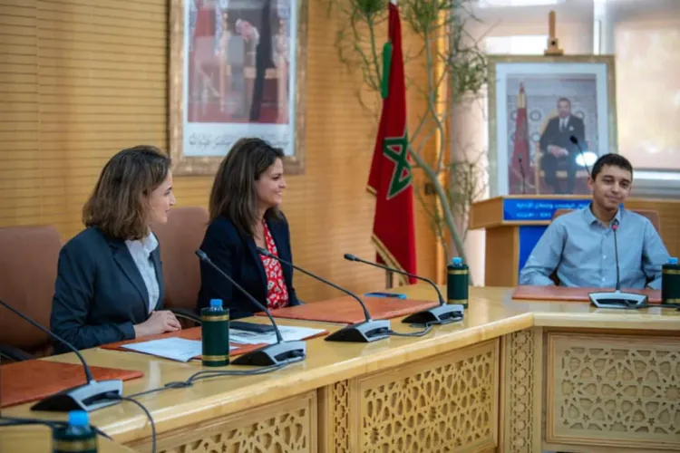 السيدة غيثة مزور تستقبل الفريق الممثل للمملكة المغربية في نهائيات الأولمبياد العالمية للمعلوميات