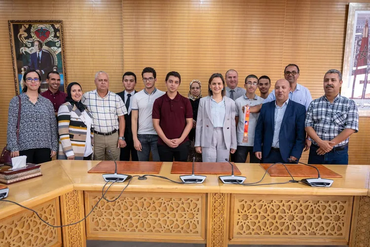 غيثة مزور تستقبل الفريق المغربي المتوج ببرونزية الأولمبياد الدولي للمعلوماتية 2024
