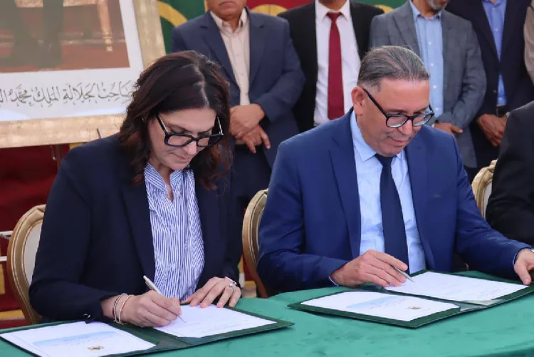 ورزازات.. السيدة المنصوري تقوم بزيارة ميدانية وتشرف على توقيع اتفاقيتن في إطار سياسة المدينة