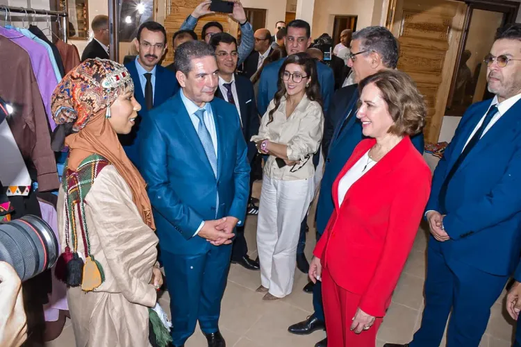 مجلس إدارة دار الصانع: السيدة عمور تدعو لصناعة تقليدية تنافسية، أصيلة، ومبتكرة