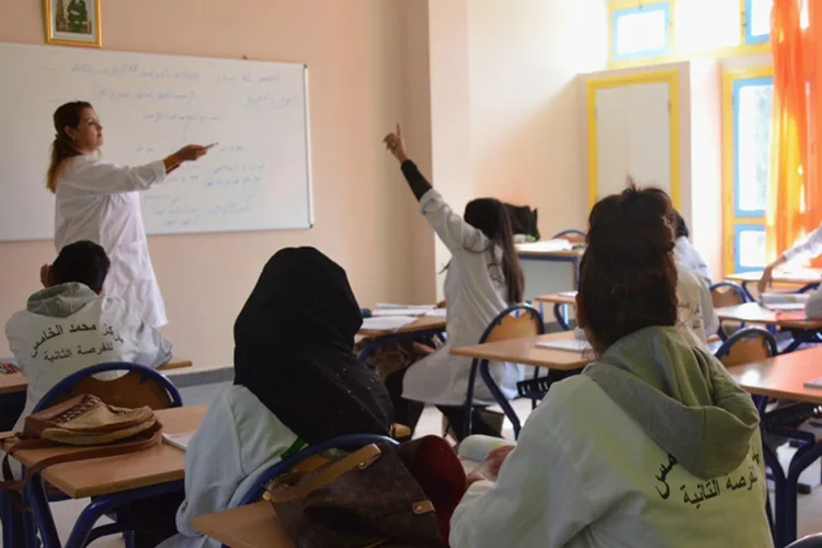 الفرصة الثانية.. مبادرة قيمة للحد من الهدر المدرسي و دعم المنقطعين عن الدراسة