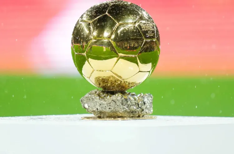 كأس العالم لكرة القدم لأقل من 20 سنة: سجل المتوجين بالكرة الذهبية