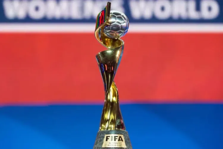 مجسم كأس العالم للسيدات يحط الرحال بالمغرب