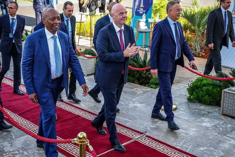 الكاف: استضافة المغرب لمونديال 2030 ستساهم بشكل كبير في تطوير كرة القدم في إفريقيا