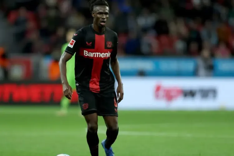 كرة القدم .. أتلانتا الإيطالي يتعاقد مع المدافع الإيفواري أوديلون كوسونو