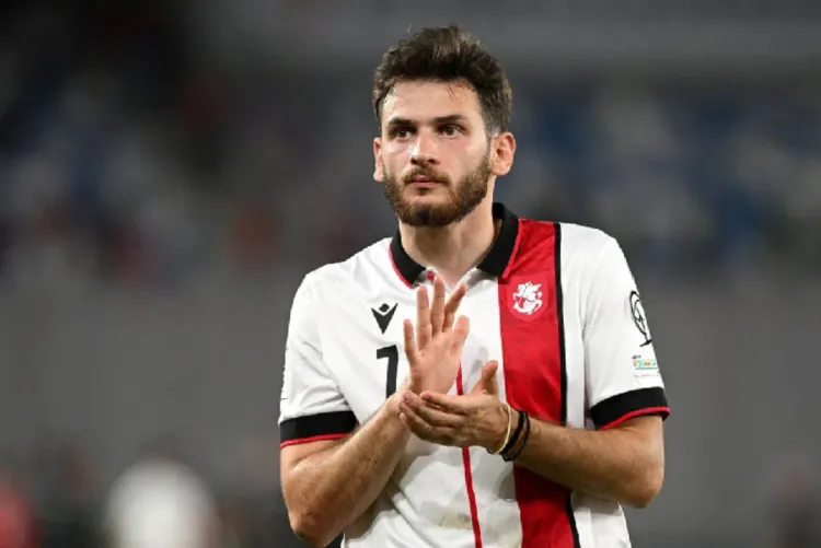 كرة القدم.. كفاراتسخيليا يقود جورجيا لفوزها الأول في تصفيات مونديال 2026