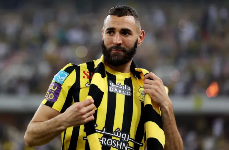 كرة القدم.. الهلال السعودي يضم بنزيمة من الاتحاد