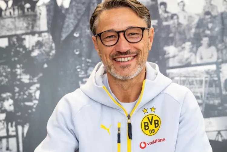 بطولة ألمانيا لكرة القدم.. دورتموند يمدد عقد مدربه كوفاتش حتى 2027