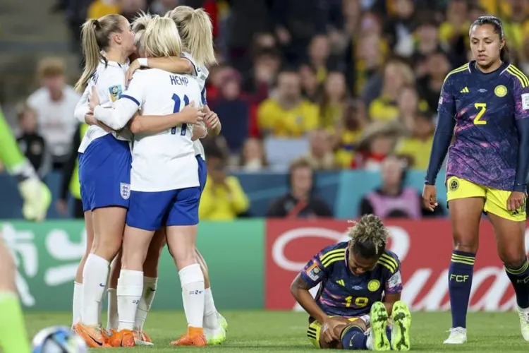 سيدات إنجلترا يتأهلن إلى نصف نهائي المونديال على حساب كولومبيا