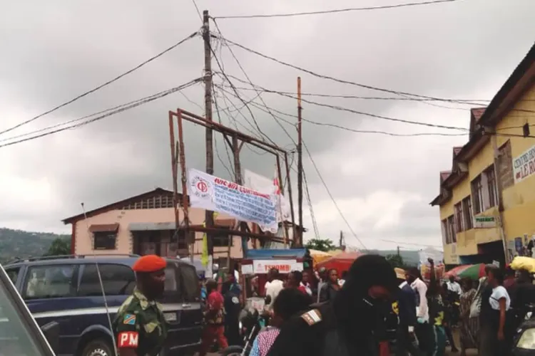 26 قتيلا في سقوط حبل كهرباء للضغط العالي في الكونغو