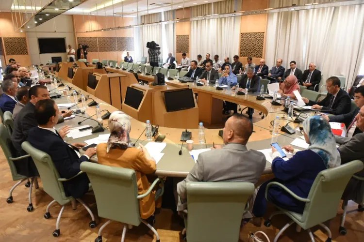 لجنة التعليم والثقافة والاتصال تصادق على إحداث لجنة مؤقتة لتسيير شؤون قطاع الصحافة والنشر