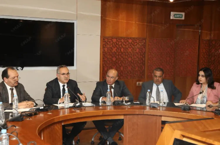 لجنة مراقبة المالية العامة والحكامة تصادق بالإجماع على التوصيات المتعلقة بموضوع "التنمية الرقمية بالمغرب"