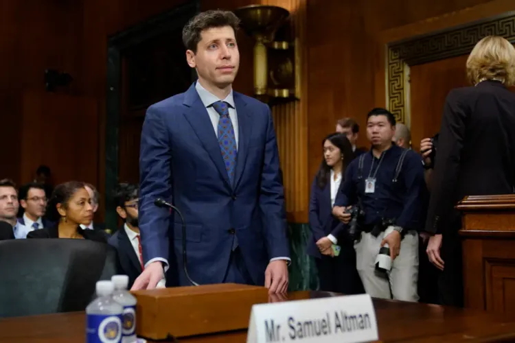 مؤسس تشات جي بي تي يتوقع أن يحدث الذكاء الاصطناعي ثورة في مجال التعليم