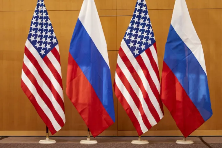 وزير الخارجية الأمريكي يتباحث مع نظيره الروسي في أفق انعقاد قمة ترامب-بوتين بألاسكا