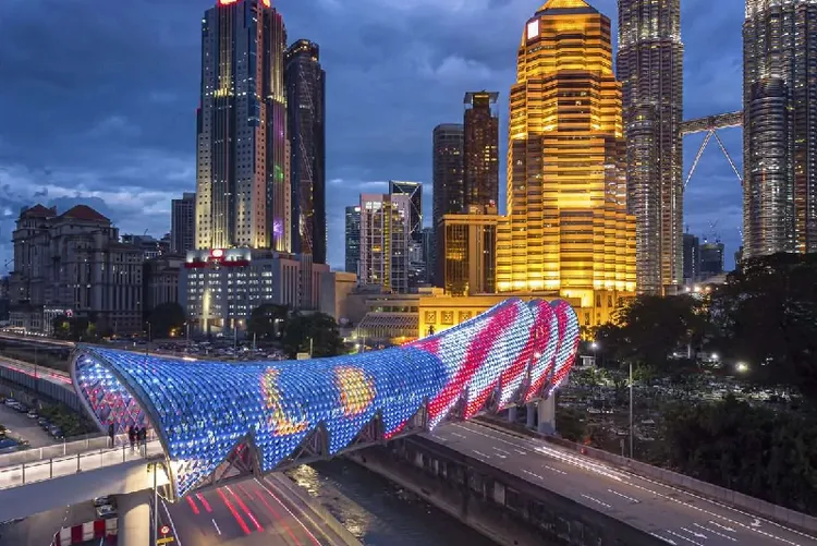 ماليزيا تدعو إلى توقيع بروتوكول "سيانوفز" لمنطقة خالية من النووي