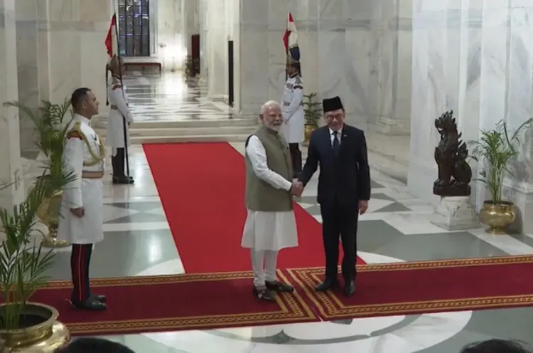 مباحثات هندية ماليزية لتعميق الشراكة الثنائية