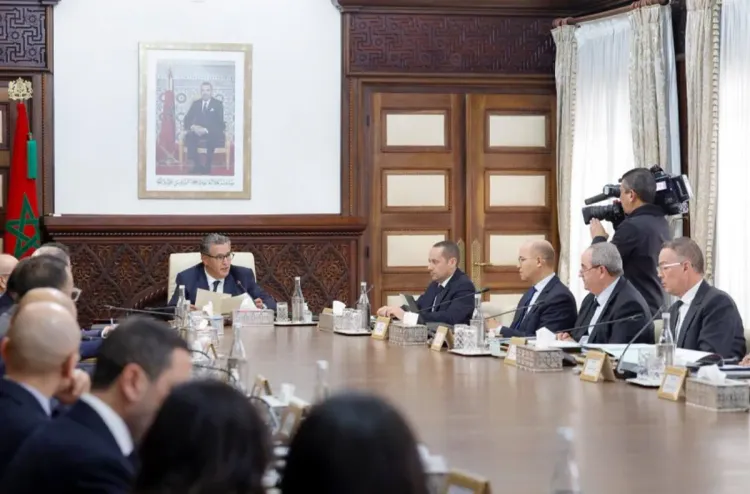 مجلس الحكومة يصادق على مشروع مرسوم بسن تدابیر تنظیمیة لفائدة المھندسین والمھندسین المعماریین العاملین بوزارة العدل