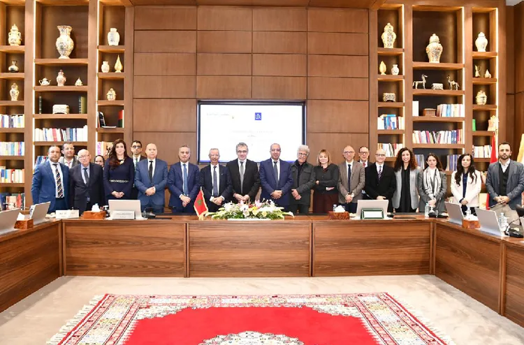 مجلس المنافسة والجامعة الدولية للرباط يبرمان اتفاقية - إطار للشراكة