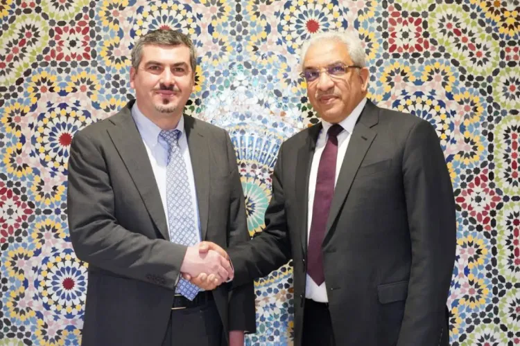 النائب الأول لرئيس مجلس النواب يتباحث مع وفد من لجنة الشؤون الخارجية بمجلس النواب الإيطالي