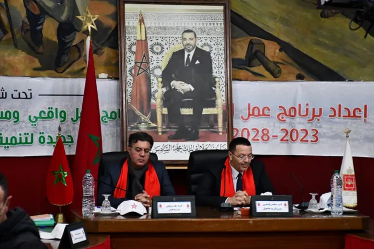 مجلس جماعة تطوان يصادق على مشروع اتفاقية للتدبير المفوض لمرفق النفايات المنزلية