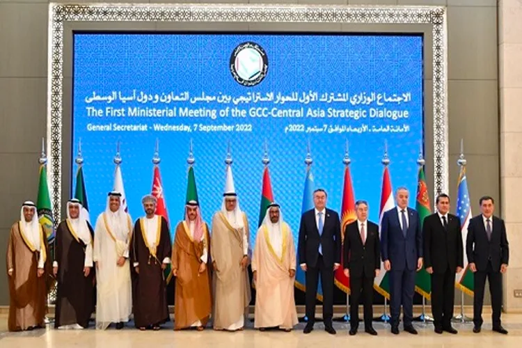 وزراء خارجية دول مجلس التعاون الخليجي : التأكيد على ضرورة التزام إيران باحترام سيادة الدول