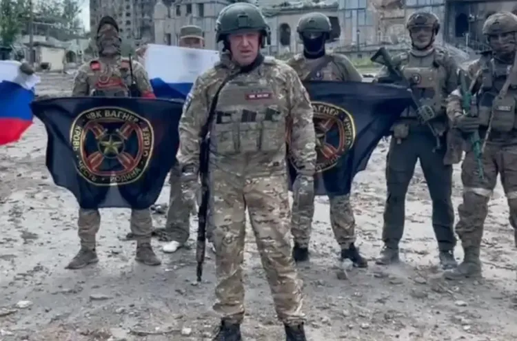 بوتين: ما يحدث طعنة في الظهر وردنا على تمرد مجموعة فاغنر سيكون قاسيا