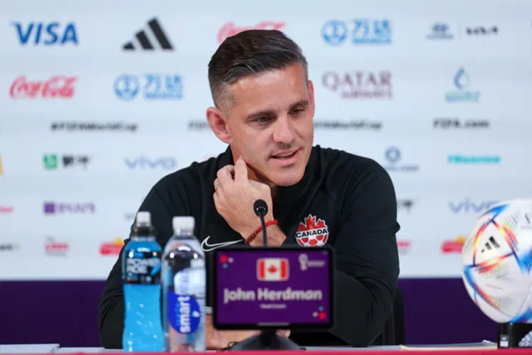 مدرب المنتخب الكندي: نسعى لكتابة التاريخ أمام المغرب