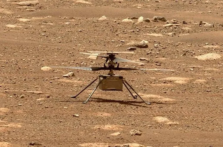 ناسا تستعيد الاتصال بمروحية لها على المريخ