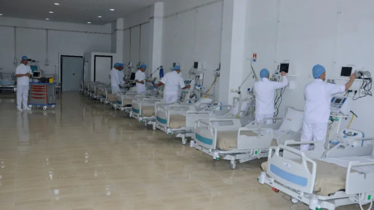 مراكش : مستشفى ميداني لتعزيز جهود التصدي لفيروس كوفيد 19