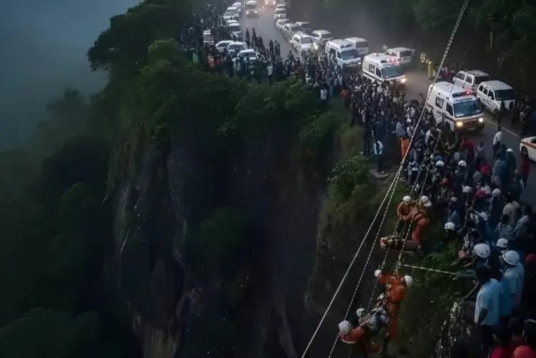 مصرع 15 شخصا في حادث سير بسريلانكا