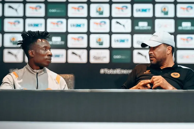 معين الشعباني: أجواء من الثقة تسود فريق نهضة بركان قبل لقاء سيخوخون يونايتد