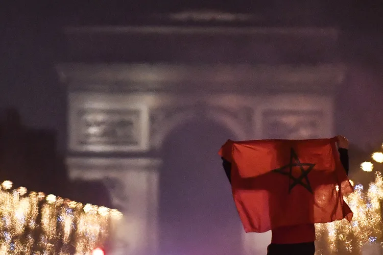 مغاربة فرنسا يشكلون 12% من نسبة المهاجرين