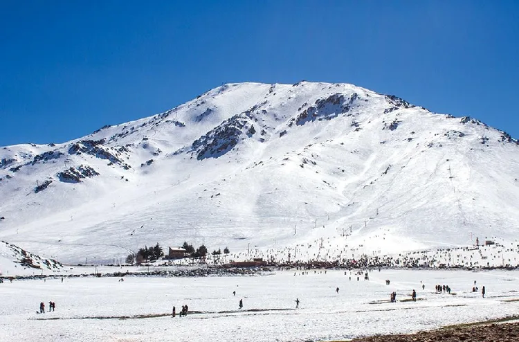 مقاييس التساقطات الثلجية المسجلة بالمملكة