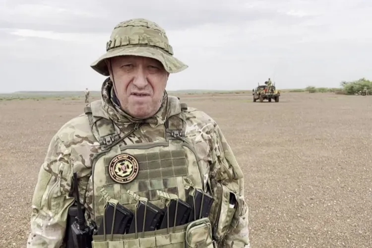 مقتل قائد فاغنر في تحطم طائرته الخاصة برفقة 9 آخرين