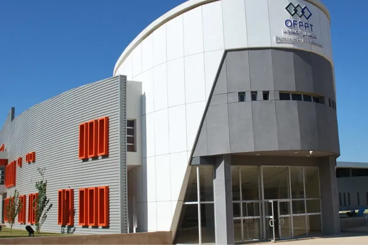 مكتب التكوين المهني وإنعاش الشغل والبنك الإسلامي للتنمية يوقعان مذكرة تفاهم لتعزيز التعاون