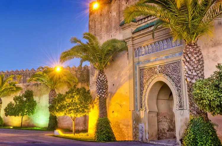 مكناس تطمح لأن تكون مركزا صناعيا تنافسيا