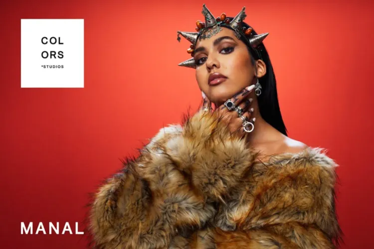 منال بنشليخة : أول عربية تشارك في برنامج A COLORS SHOW