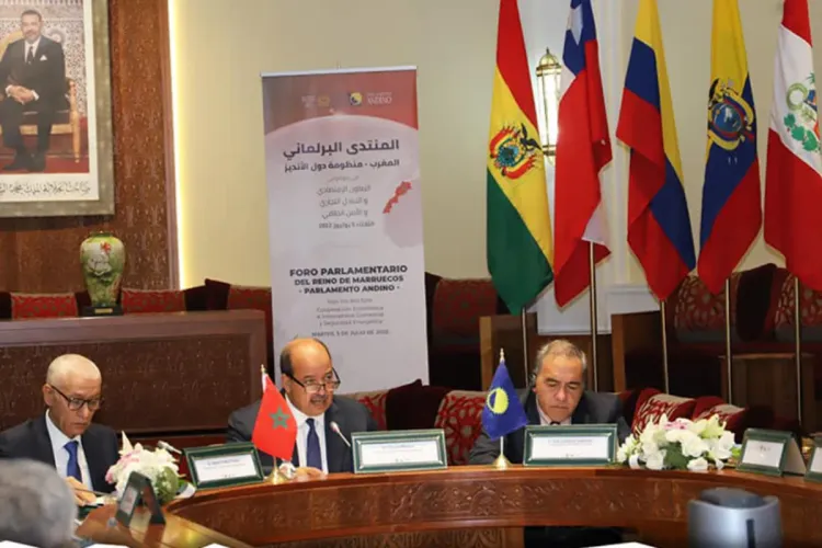 السيد رشيد الطالبي يبرز دور المنتدى البرلماني لمنظومة دول الأنديز