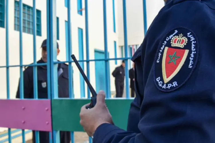 السجن المحلي بورزازات: مندوبية السجون تتخذ إجراءات إدارية ضد موظفين بسبب تجاوزات غير قانونية