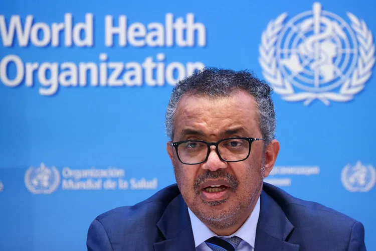 منظمة الصحة العالمية توصي بإشارك كافة الأطراف المعنية في تطوير نماذج الذكاء الاصطناعي الموجهة للرعاية الصحية