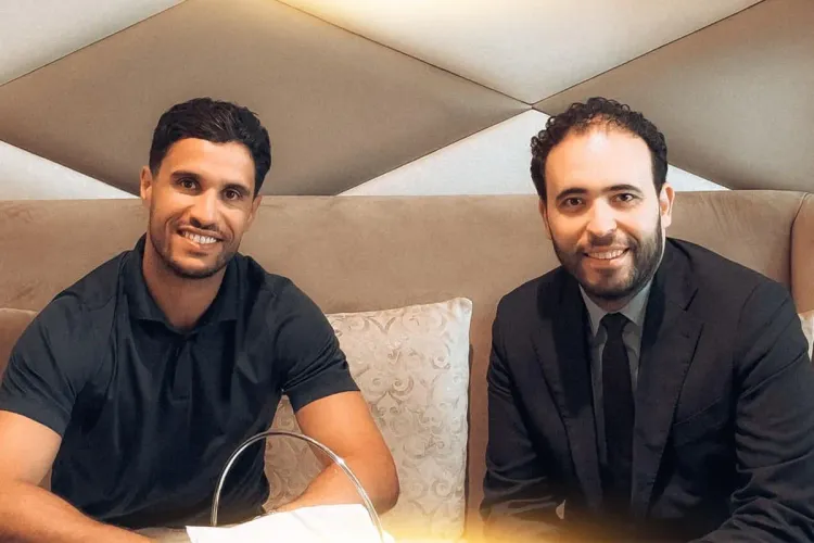 منير المحمدي يوقع لنهضة بركان