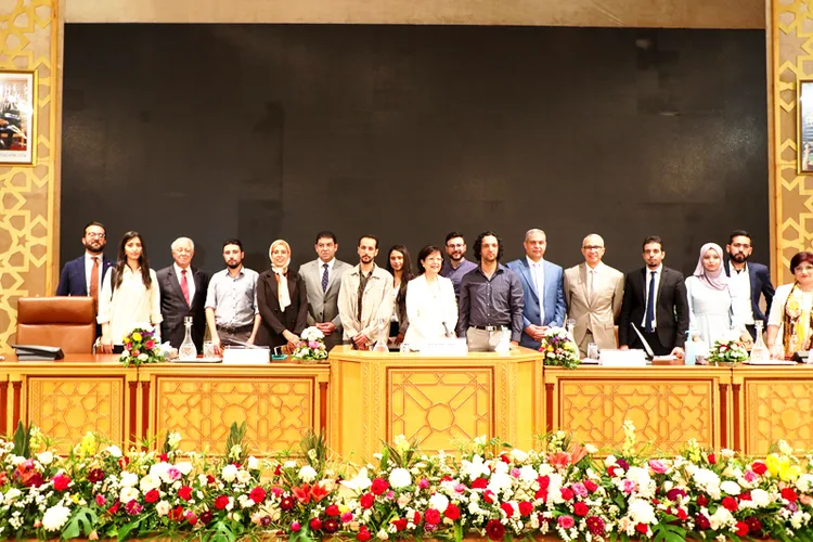 تثمين مساهمة الشباب حول التراث في الموسوعات التشاركية الافتراضية