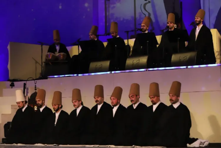 في قلب "الانبعاثات" دراويش إسطنبول يهزون وجدان فاس