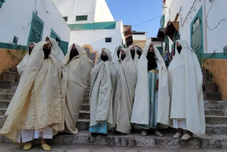 انعقاد مهرجان وزان الوطني للحايك من 23 إلى 25 ماي الجاري