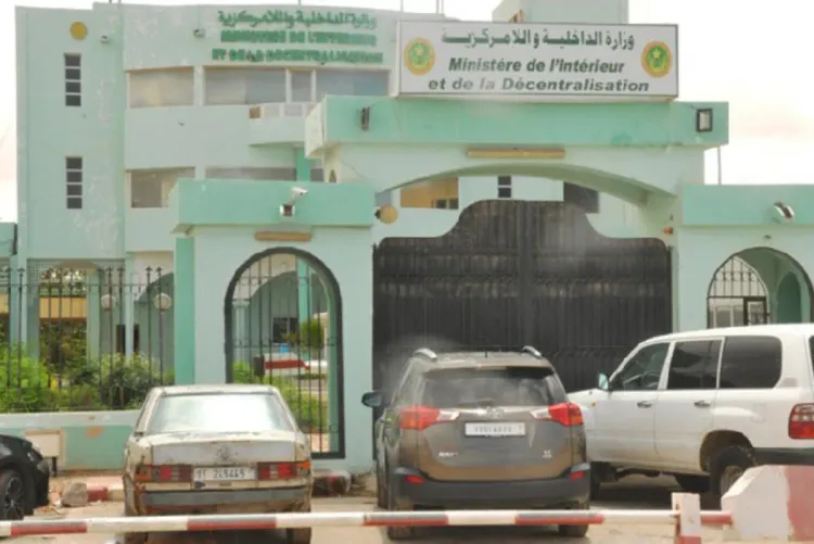 موريتانيا.. فتح خمسة مراكز استقبال وإيواء مؤقتة للمهاجرين غير النظاميين في ولايات نواكشوط ونواذيبو (وزارة)