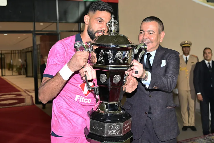 صاحب السمو الملكي الأمير مولاي رشيد يترأس بفاس المباراة النهائية لنيل كأس العرش لكرة القدم (2023-2024 ) بين فريقي نهضة بركان وأولمبيك آسفي