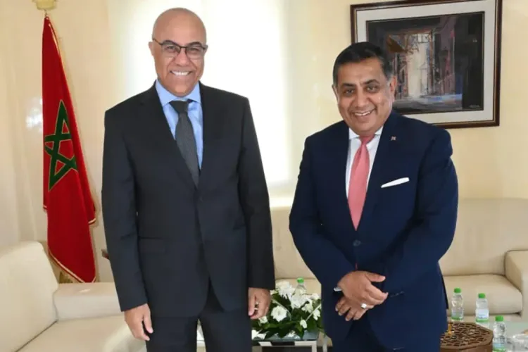 السيد عبد اللطيف ميراوي يستقبل اللورد أحمد دي ويمبدلون من وزارة الخارجية البريطانية